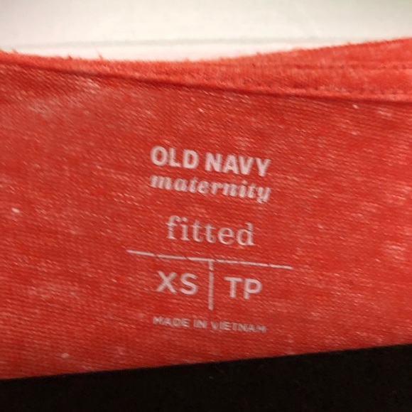 Old Navy maternity t-shirts - Picture 3 of 5